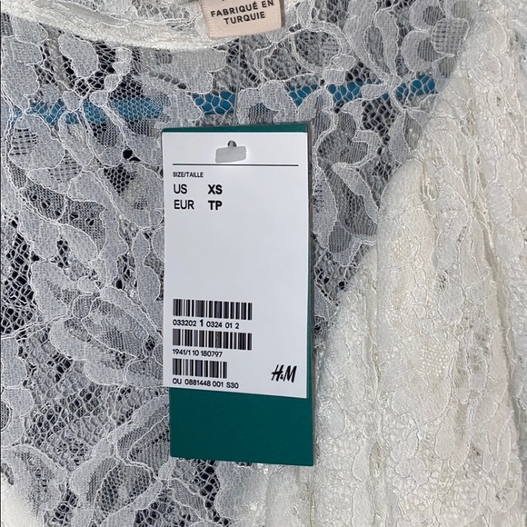 Cream Floral Lace Blouse - Picture 4 of 4